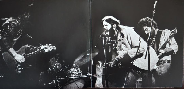 Neil Young With The Santa Monica Flyers - Somewhere Under The Rainbow (Nov. 5. 1973) (2xLP, Album) - Afbeelding 4